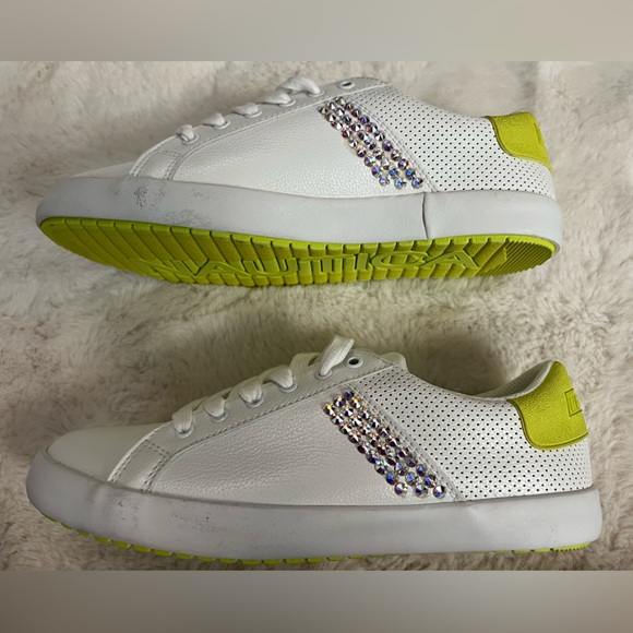 NWOT Nautica Sneakers - Picture 2 of 14